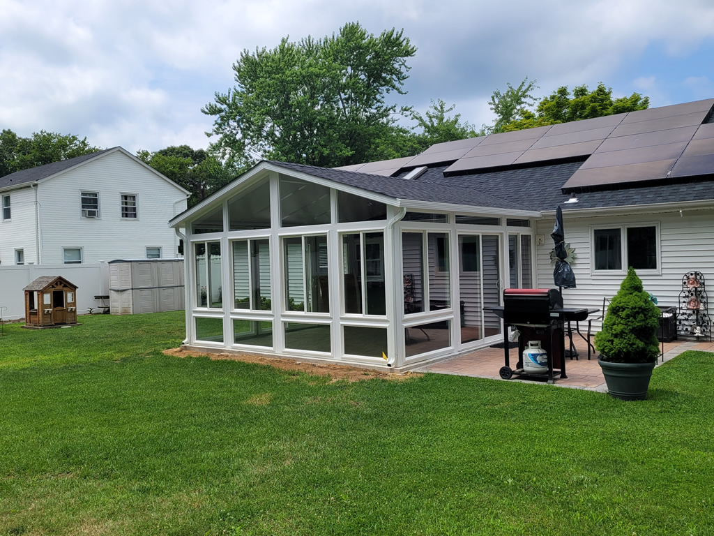 Sunrooms for Long Island, Bohemia, Hamptons, Commack, Smithtown and so much more.